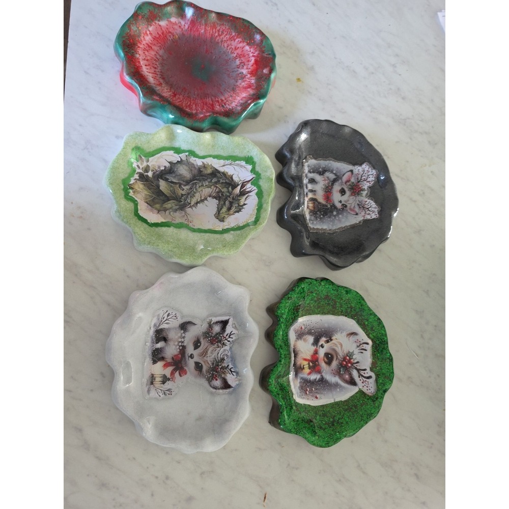 Handmade Resin Wavy  Edge Bowl